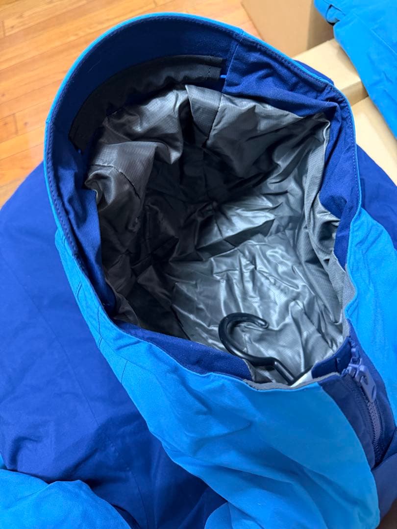 Goldwin ゴールドウイン　スキー　ジャケット　青　Ｌ　レディース　新品