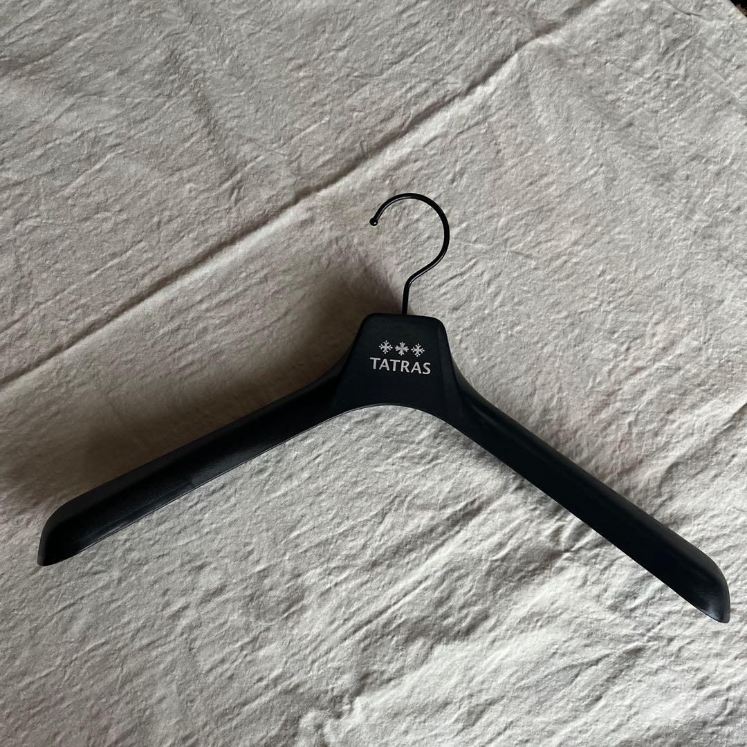 TATRAS・フード付ダウンジャケット・メンズ・タトラスハンガー付き