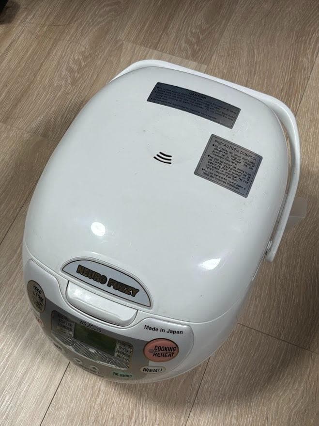 海外向け炊飯器 象印 NS-ZCC10(120V) マイコン炊飯器 5.5合