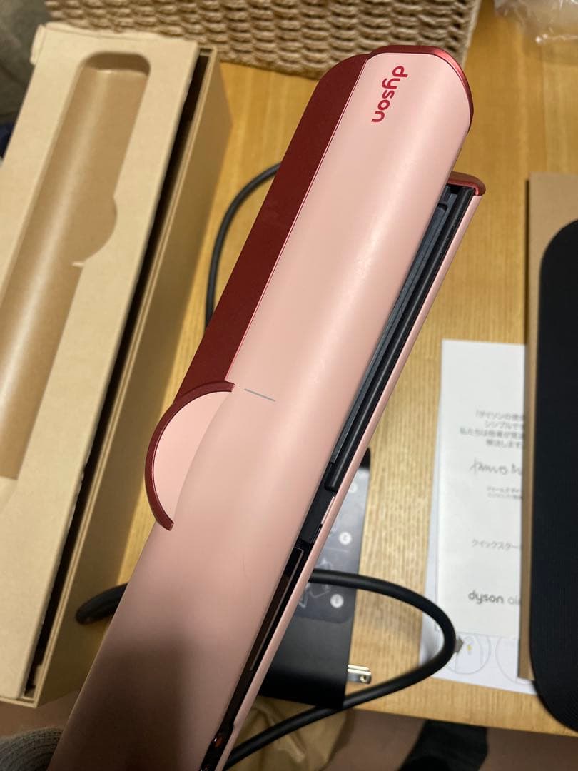 Dyson Airstrait ストレイトナー HT01
