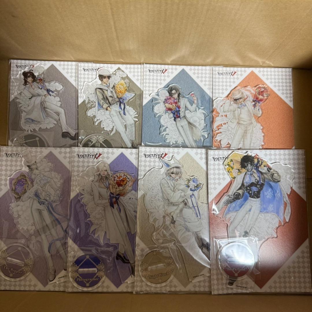 アクリルスタンド　Identity V 第五人格　ファミリーマート　ファミマ