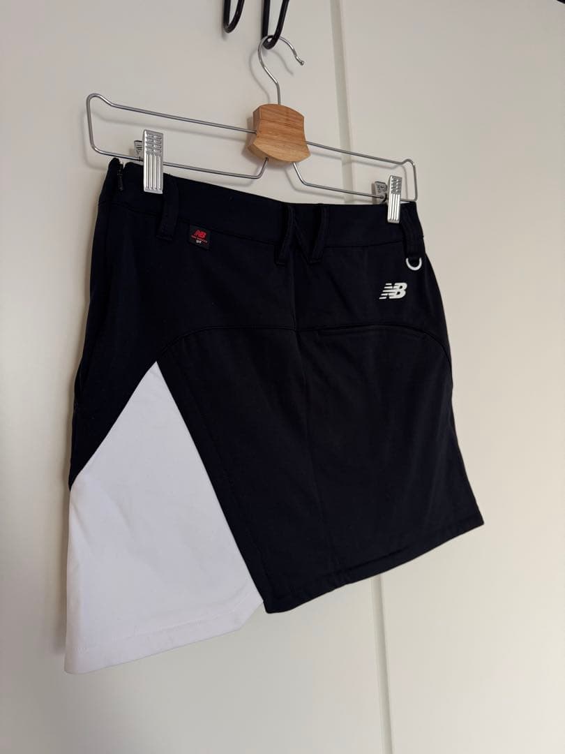 ゴルフウェア　ニューバランス　スカート