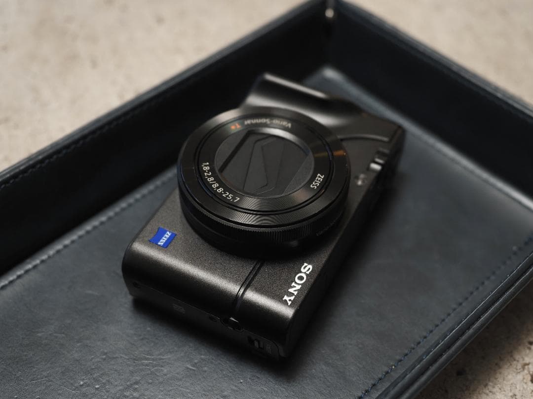 ソニーサイバーショット DSC-RX100M3