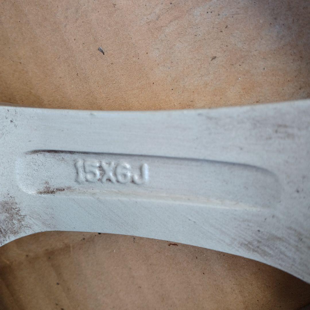 スタッドレスタイヤ　ヨコハマ　アイスガード　195/65/15　2016年製