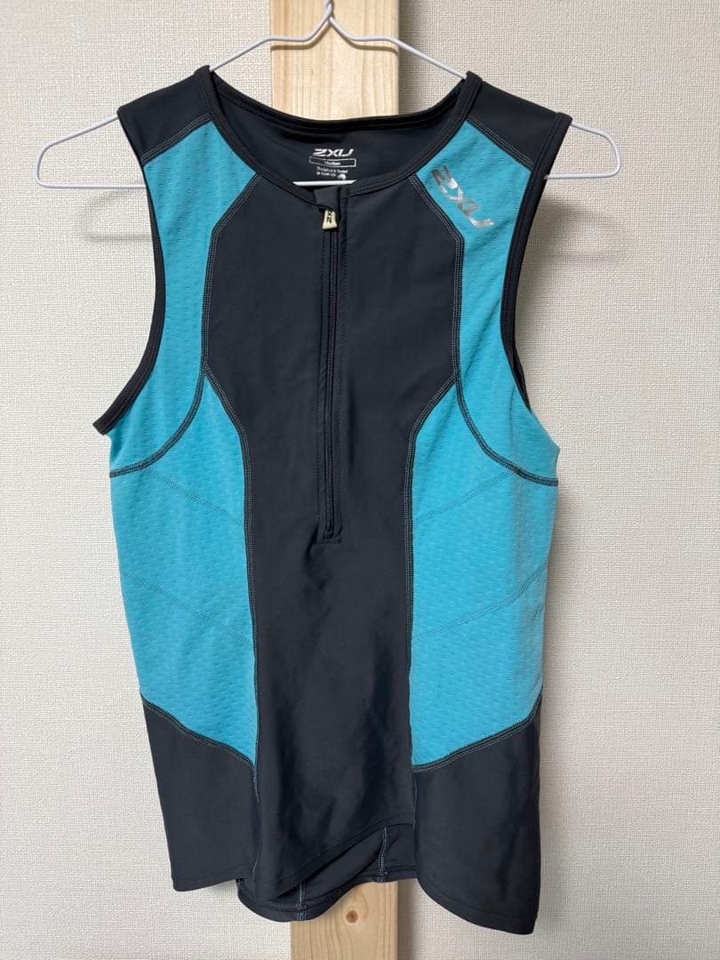 2XU フロントジッパー タンクトップ M