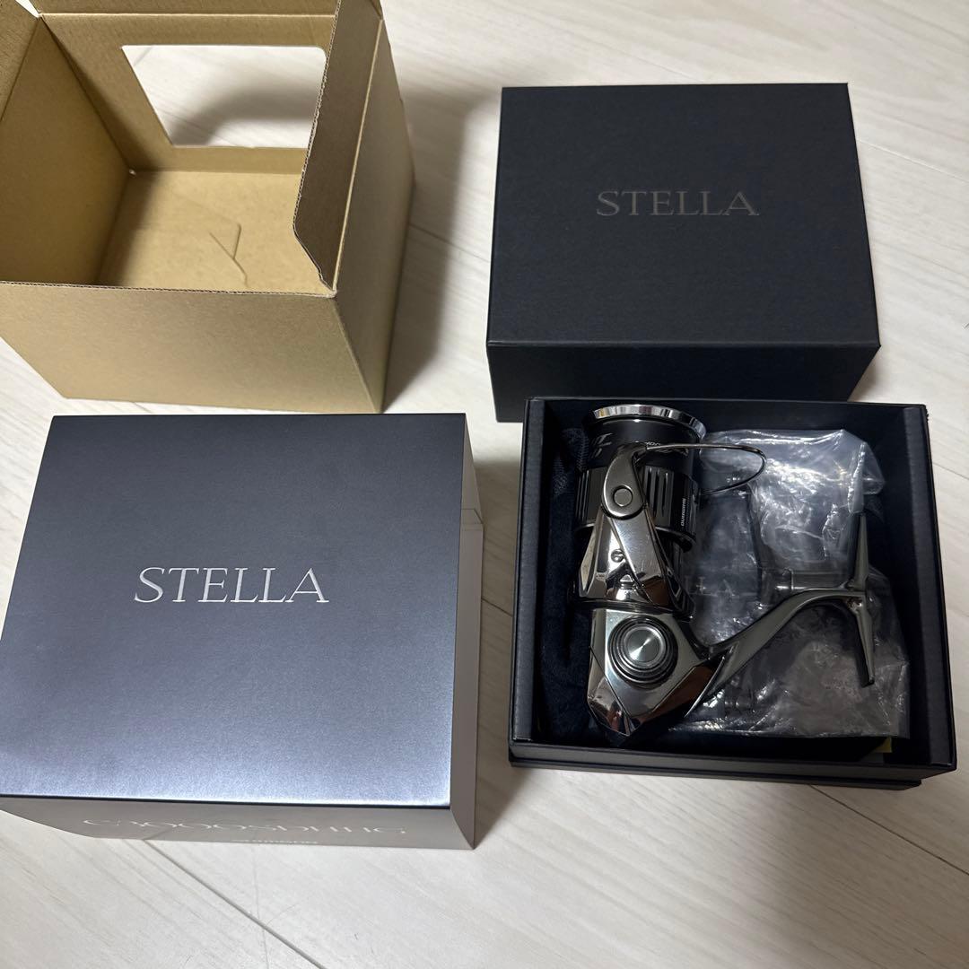 STELLA C3000SDHG スピニングリール