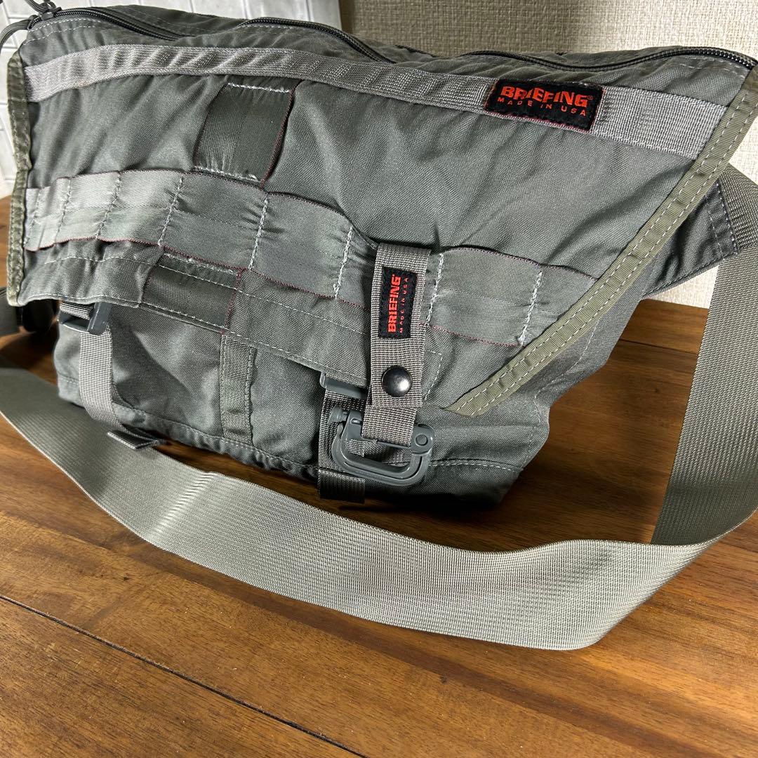 BRIEFINGブリーフィング USA製 メッセンジャーバッグ ショルダーバッグ