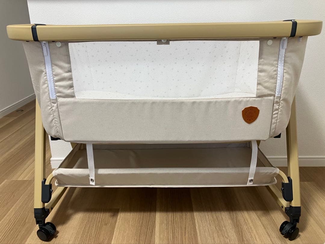 2025年購入未使用品　HZDMJ ベビーベッド　ベージュ