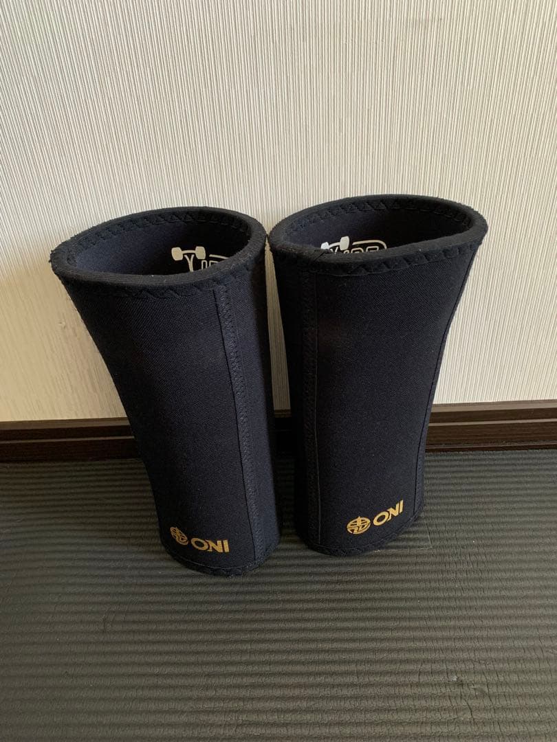 【S級品】ONIニースリーブPRO IPF公認 膝サポーター　Mサイズ