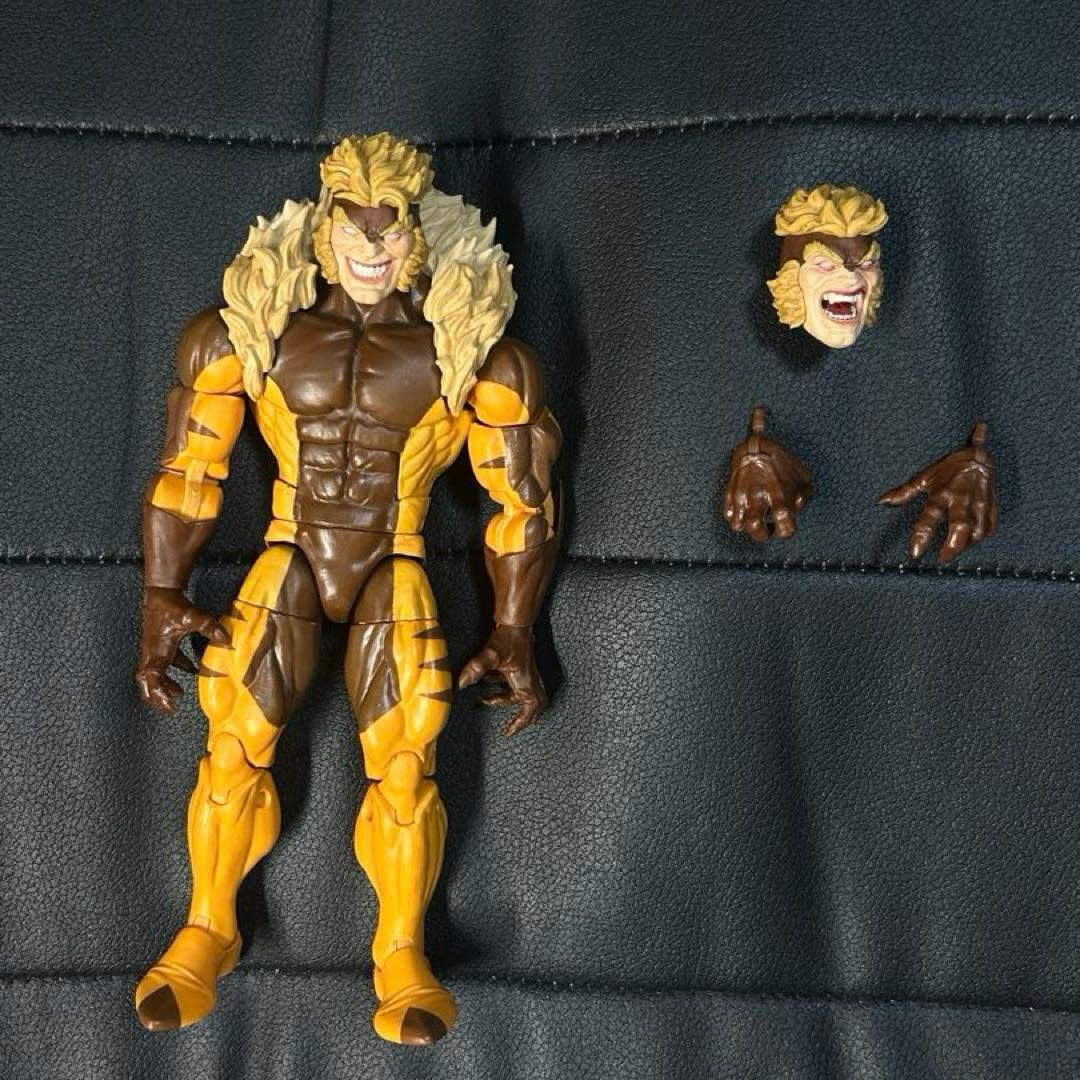 マーベルレジェンド セイバートゥース