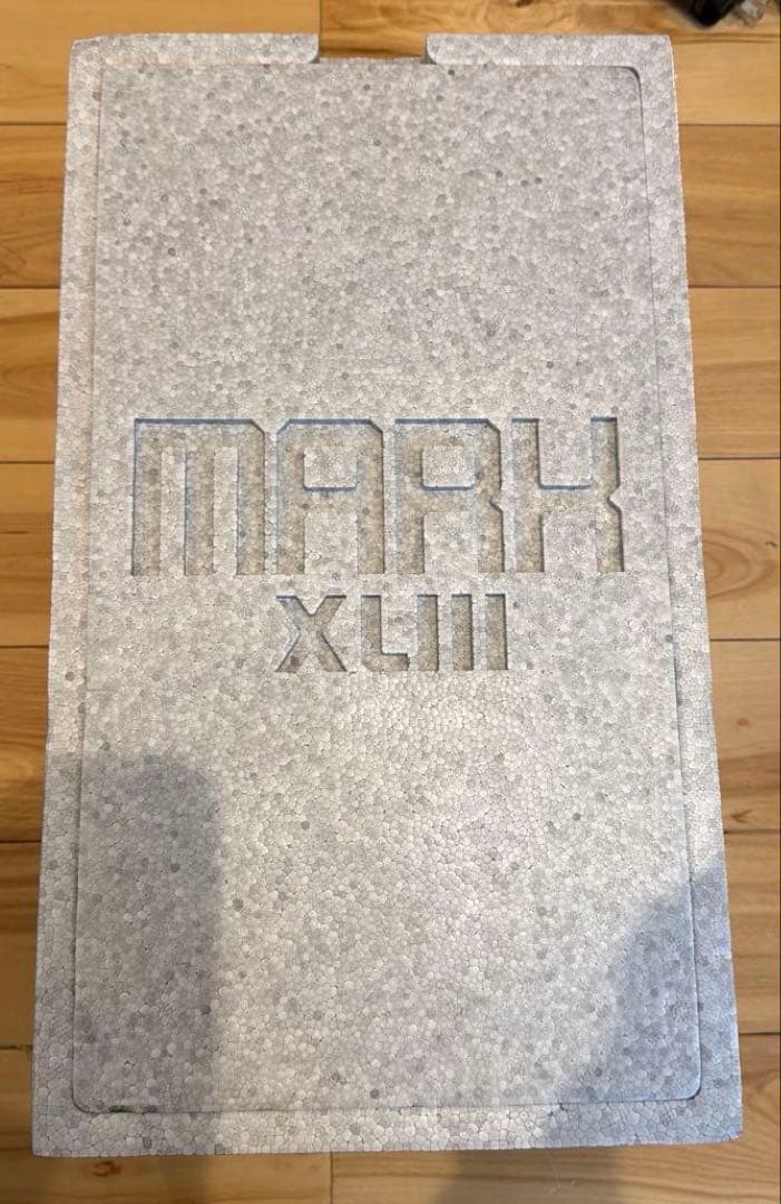 【美品】ホットトイズ アイアンマン マーク43（エイジ・オブ・ウルトロン）