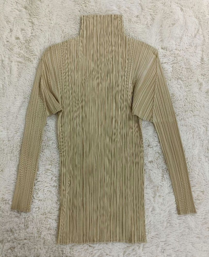 よっちゃんPLEATSPLEASE ハイネックカットソー【サイズ３ L相当