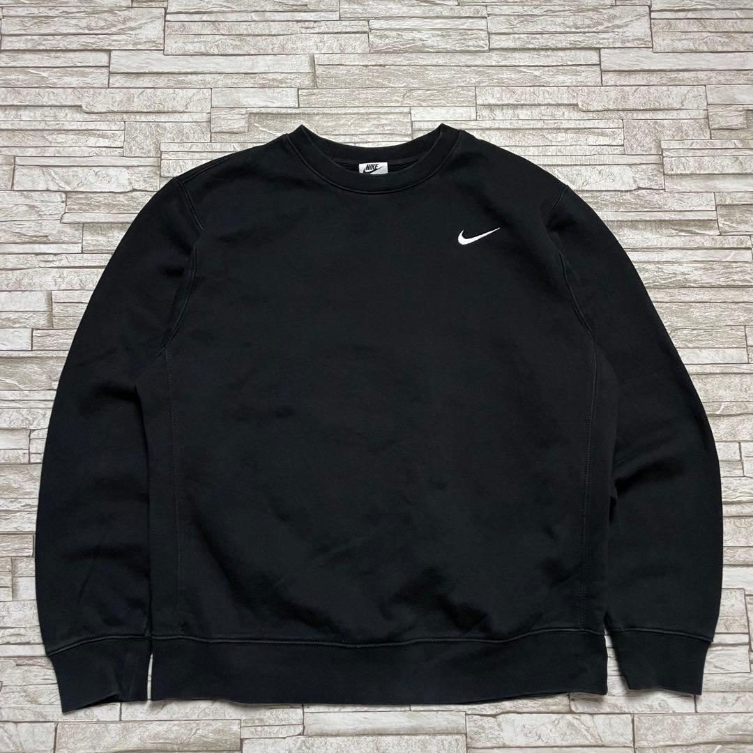 ス*ね様 NIKE スウェット ブラック ワンポイント刺繍ロゴ リバース型 M