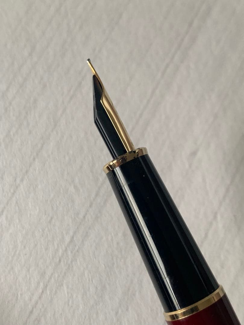 MONTBLANC 144 万年筆 ボルドー 14Kペン先
