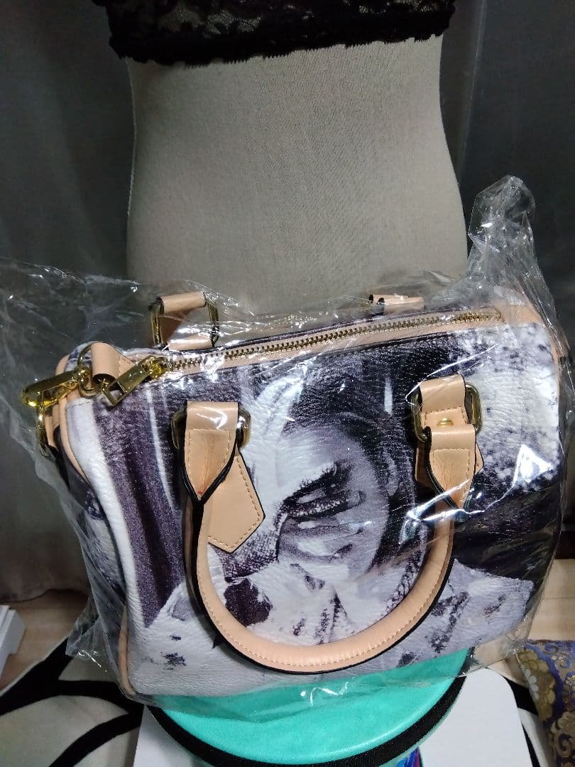 YOSHIKI グッズ 第4弾スニーカーかばん指輪ピアスyoshikitty　他