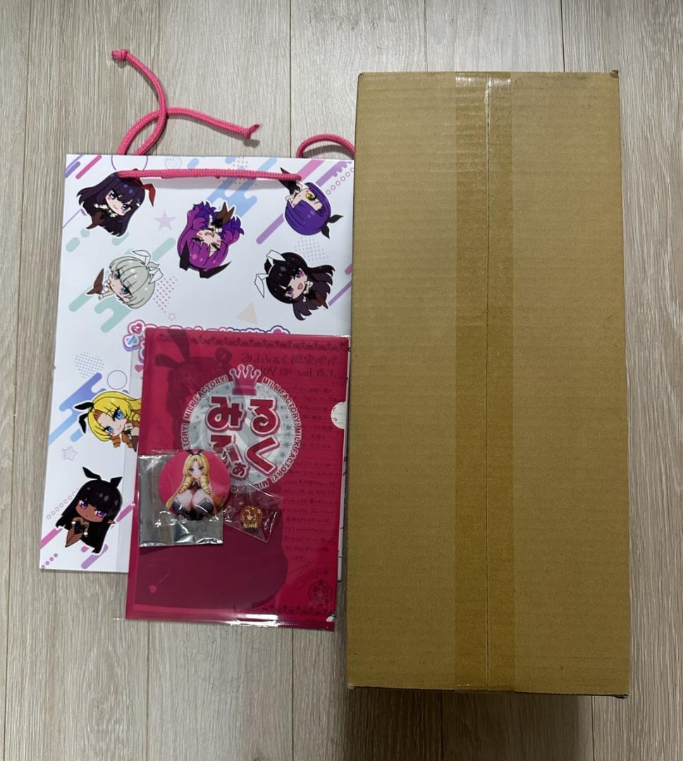 みるくふぁくとりー コミケ C107 タペストリー ドラマCD 10種 缶バッジ