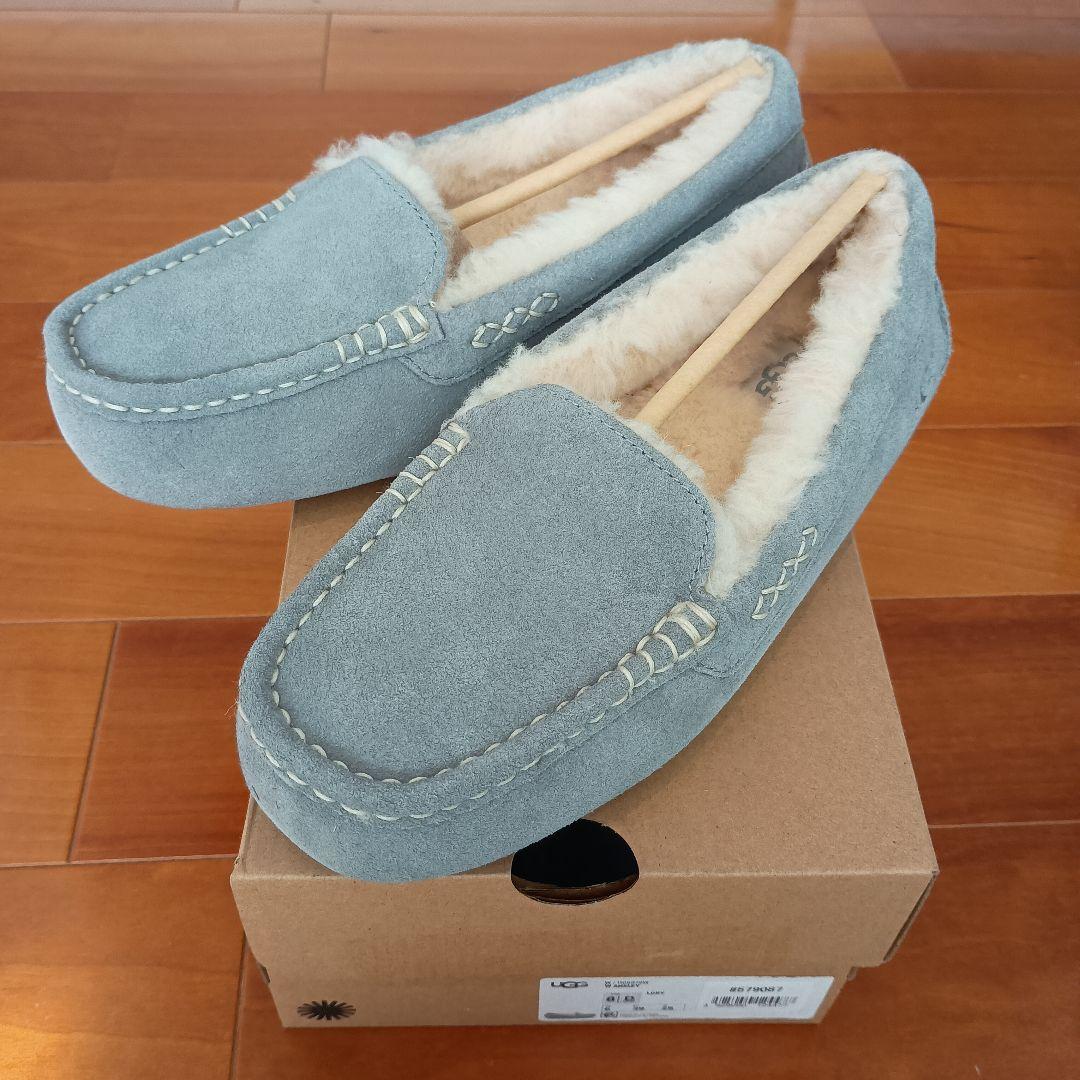 専用　UGG Ansley グレー　LGRY モカシン スリッポン 8D