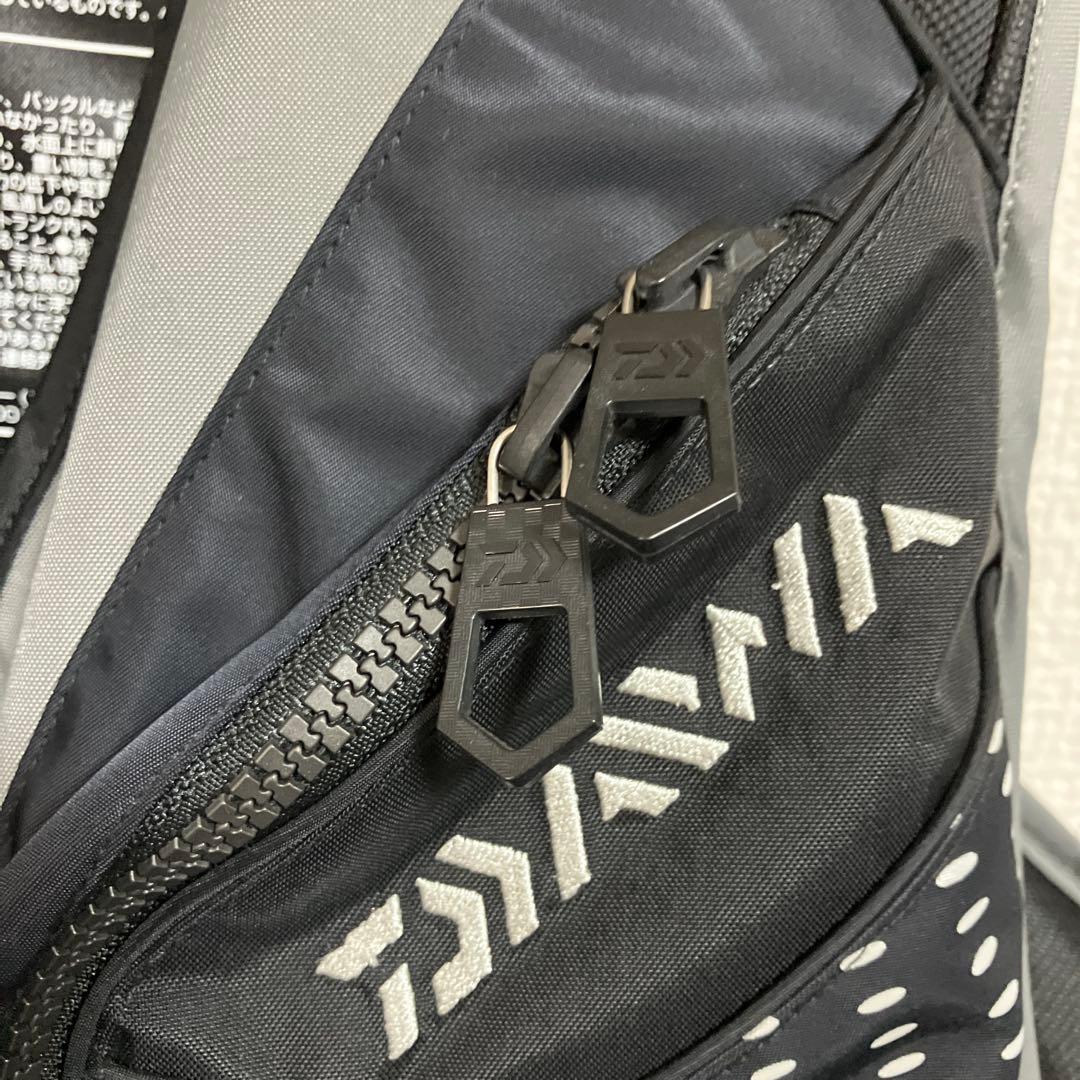 ダイワDF-3623フローティングベスト