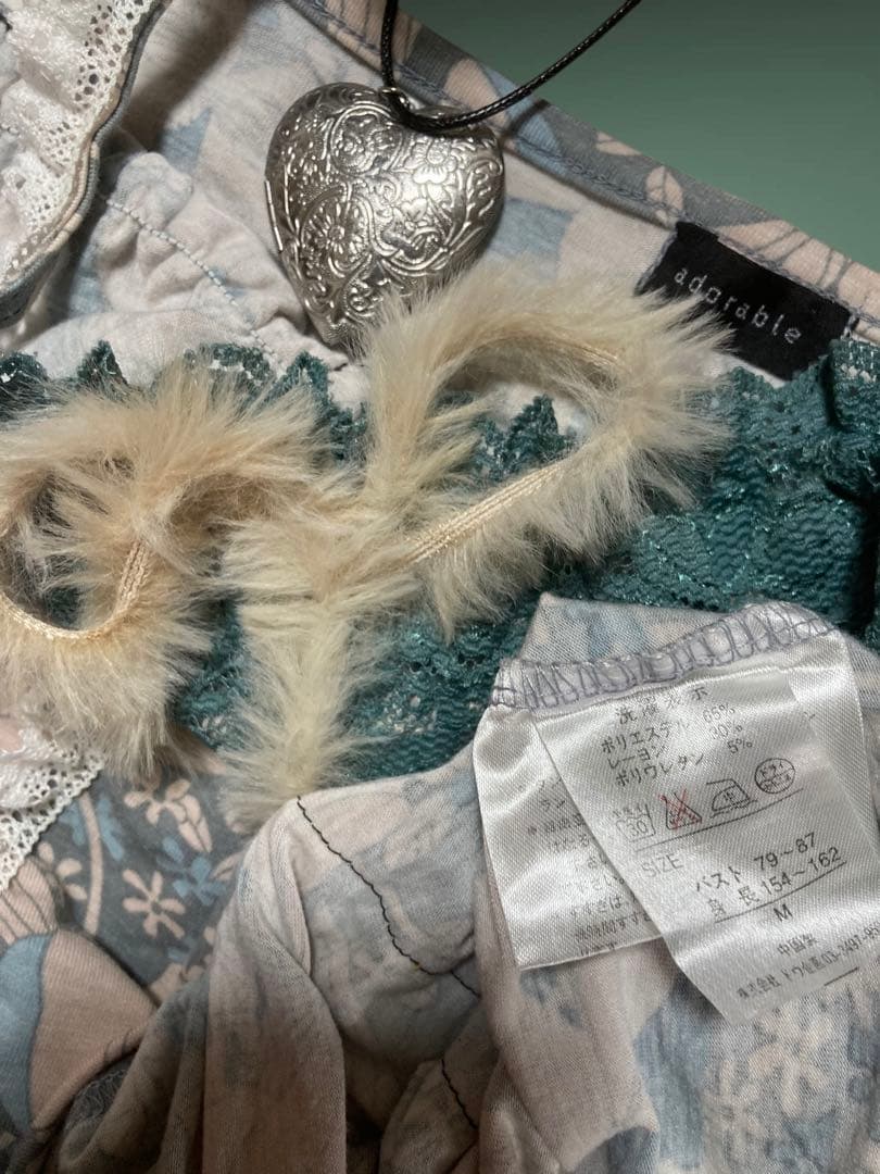 y2kレース甘め姫ギャルNANAファーゴシックフェアリーグランジロックキャミ古着