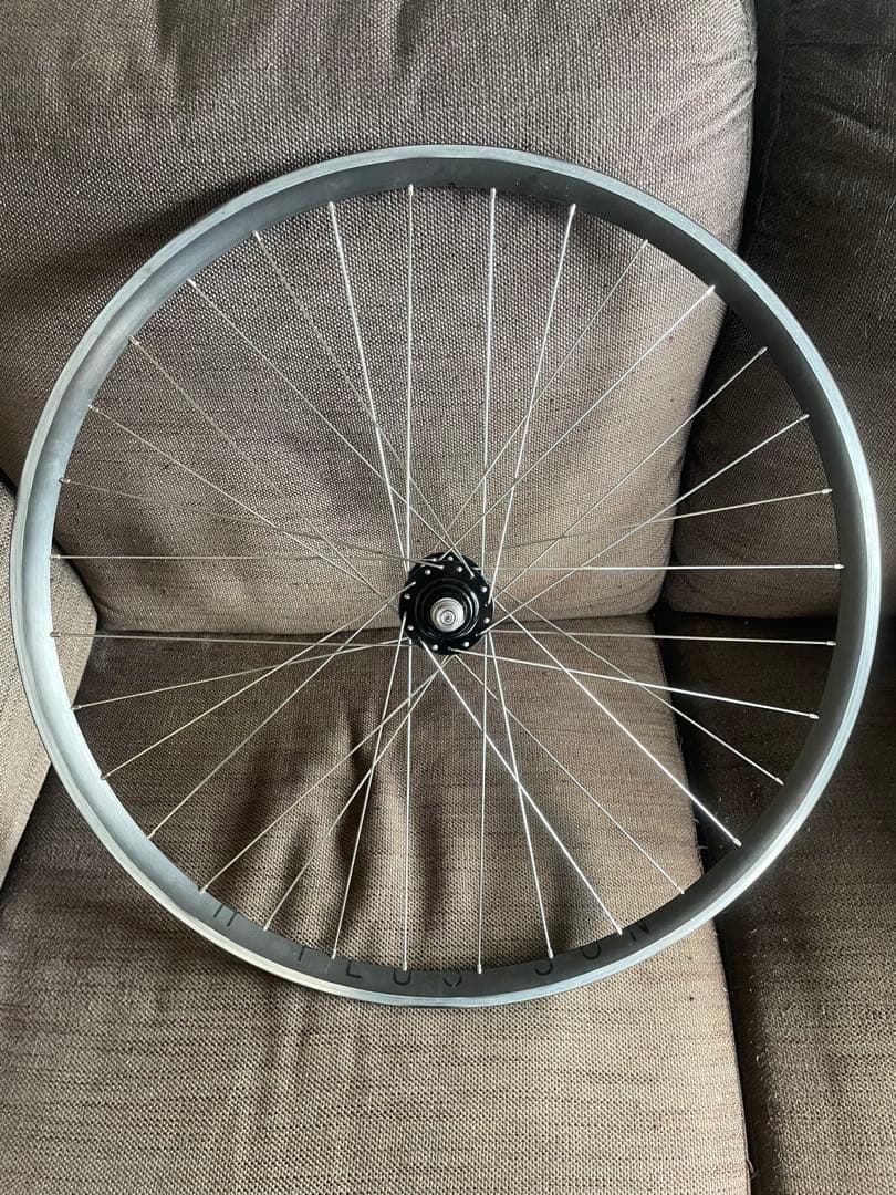 H PLUS SON AT-25 × SURLY シングルスピードリアホイール