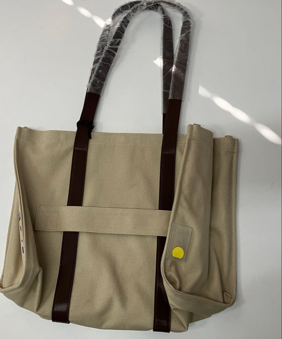 デルセー　バッグ　ベージュ　スーツケース　キャリーオンバッグ