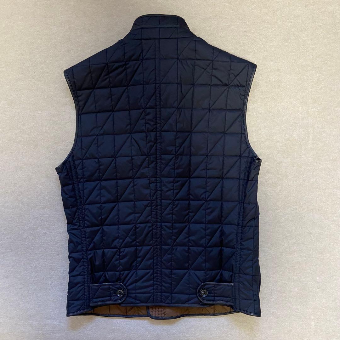 エルメネジルドゼニア ダークネイビー ベスト IT44