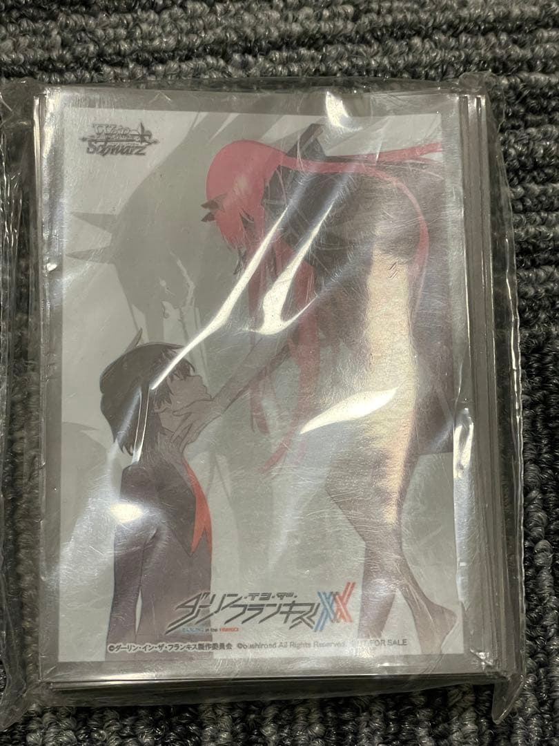 ゼロツー&ヒロ ダーリンインザフランキス スリーブ ヴァイスシュヴァルツ　2個