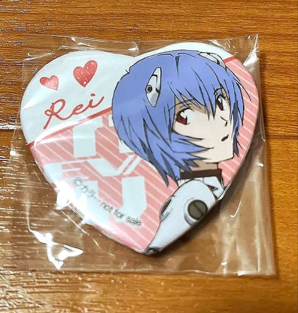 エヴァンゲリオン　綾波レイ　バレンタイン　ハート形缶バッチ