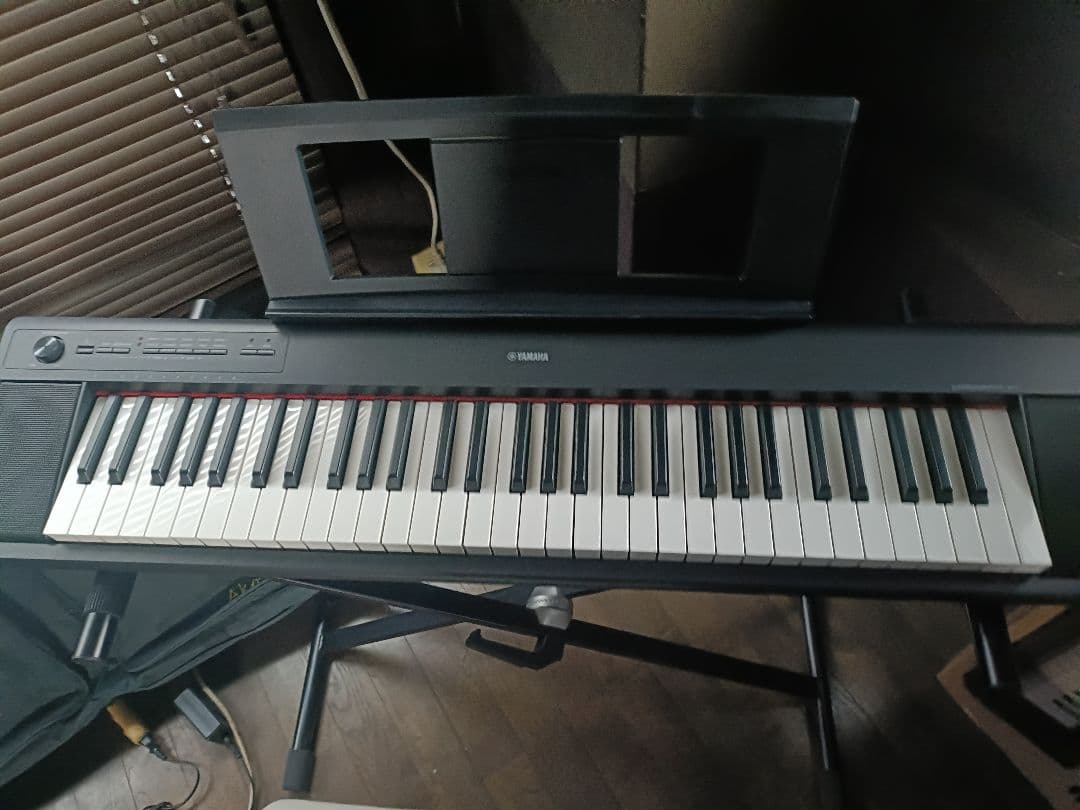 Yamaha piaggero NP-12 電子ピアノ ケース、ペダル付き