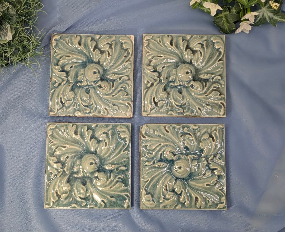 イギリス アンティーク タイル ブルー ４枚セット