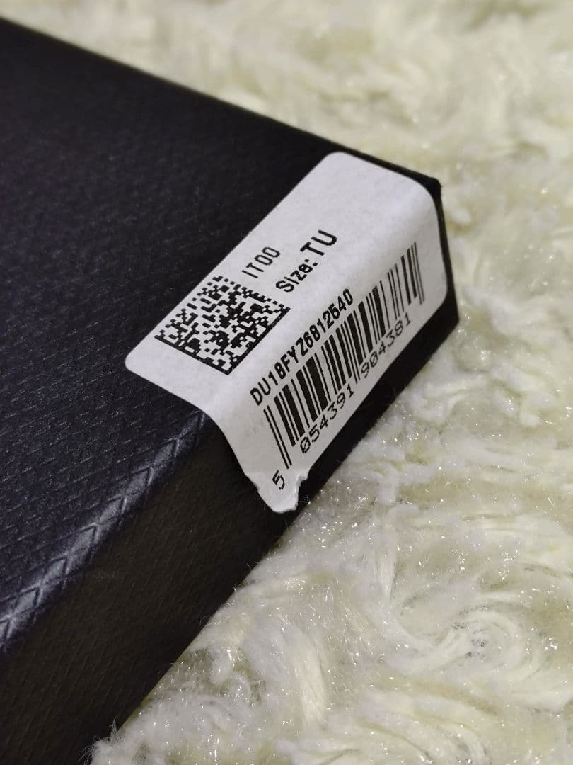 新品　DUNHILL ロゴ レザー キーホルダー イタリア製