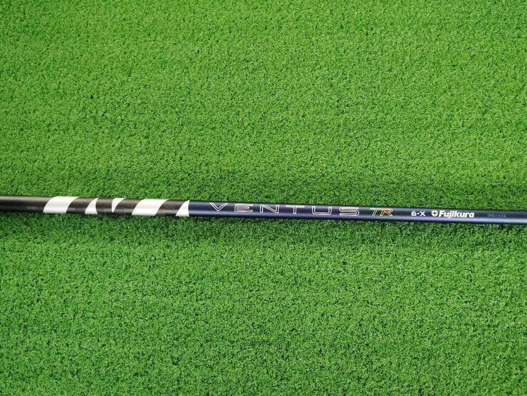 【新品】26ベンタスTRブル−ベロコア+ 日本正規品　テーラーメイドスリーブ付き