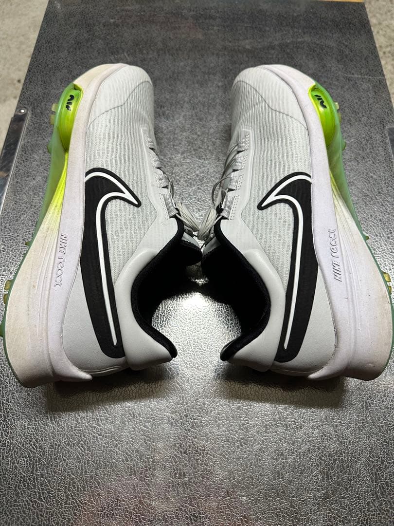 ナイキ　ゴルフシューズ
