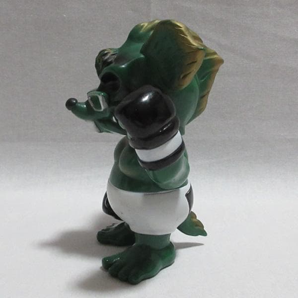 COCOBATココバットTAKESHIT FIGHTOYフィンクシットソフビ人形