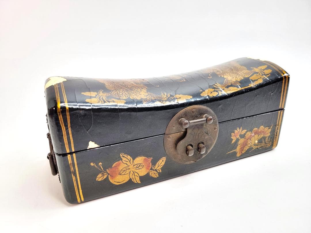 【送料無料・蔵出し・名品】枕箱　中国清朝　骨董品　双龍金彩（五指）　王朝出し品