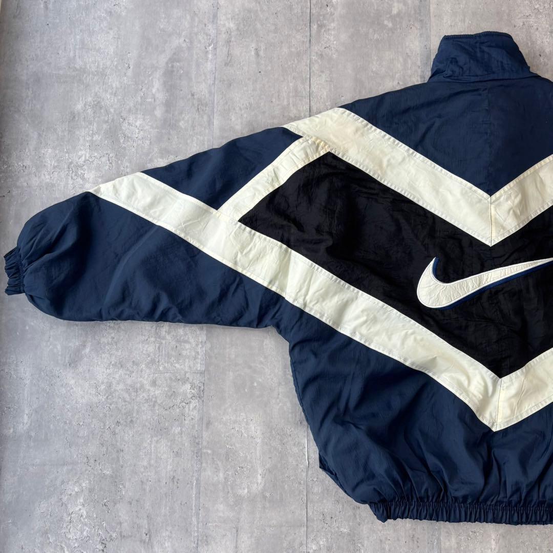 90's NIKE ナイキ　ナイロンジャケット　Lサイズ