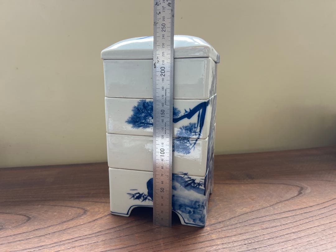 重箱　陶器　染付　インテリア置物　骨董