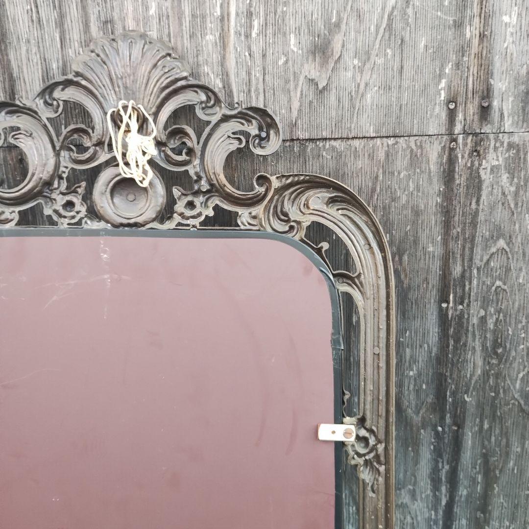 バロック様式 古い大きな鏡