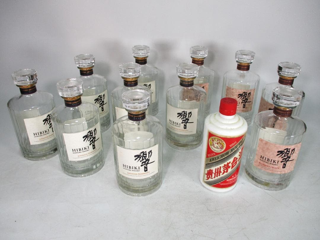 【空瓶】古酒 サントリーウイスキー「響」１１本 マオタイ酒 １本 　計１２本