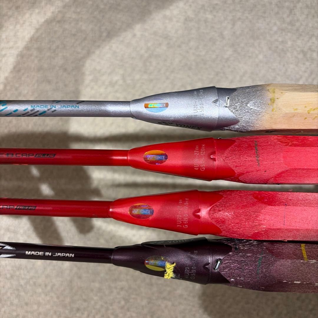 (ジャンク品）YONEX バドミントンラケット4本