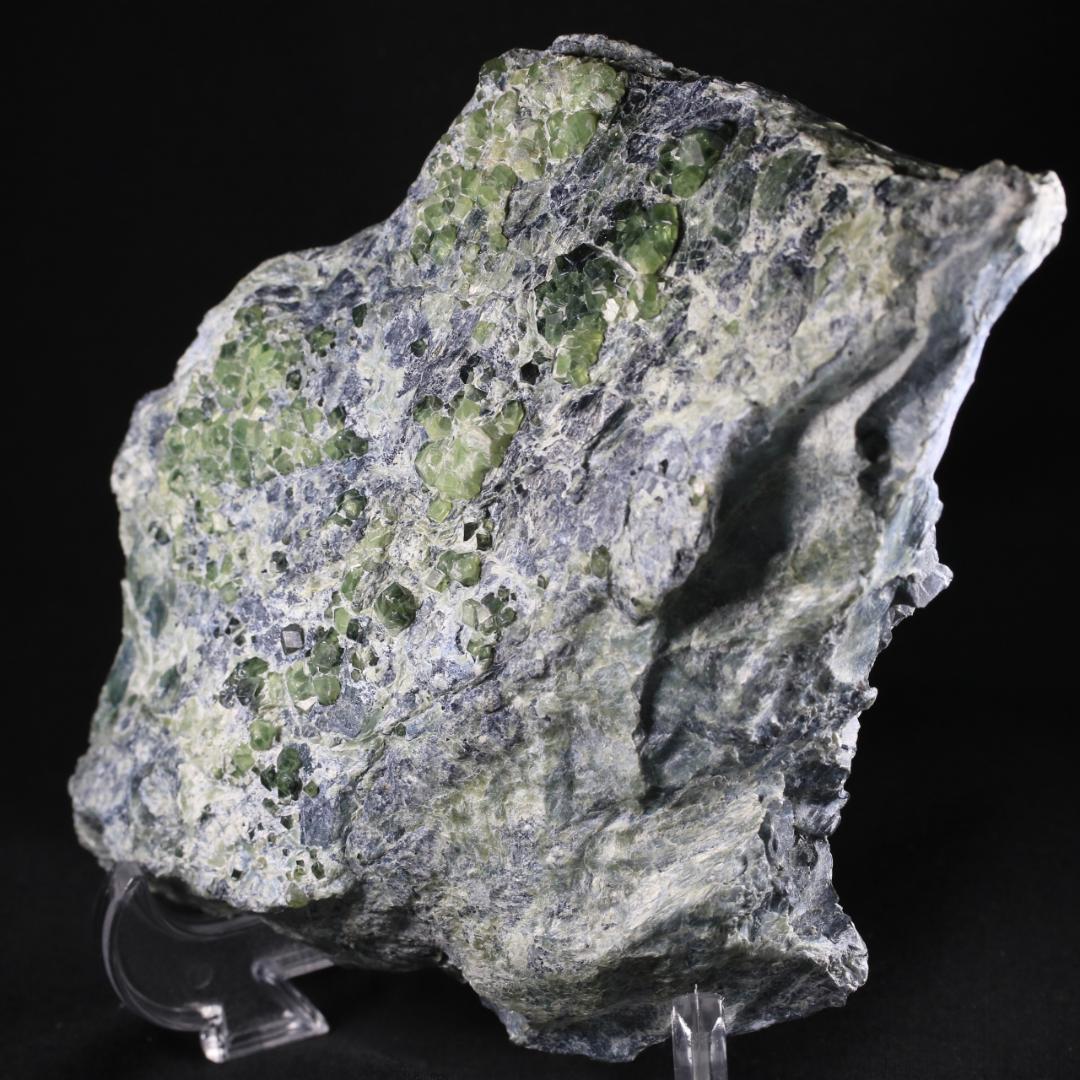 大型標本 デマントイドガーネット 【10】/ パキスタン産 / 鉱物標本 原石