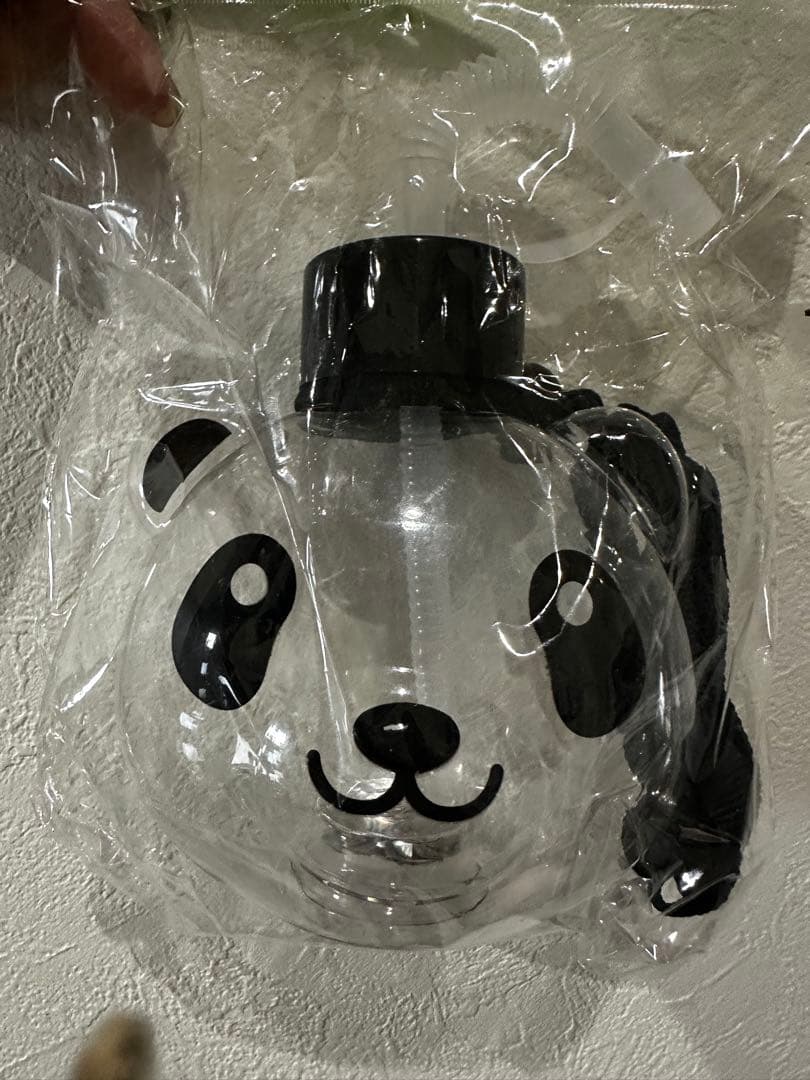 光るドリンクボトル　お祭り　パンダ