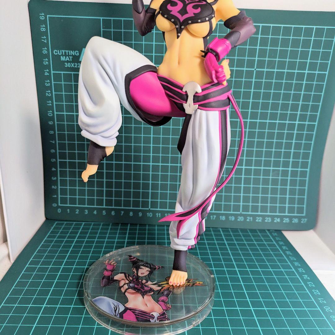 【箱無し】ストリートファイター　美少女　ジュリ　フィギュア