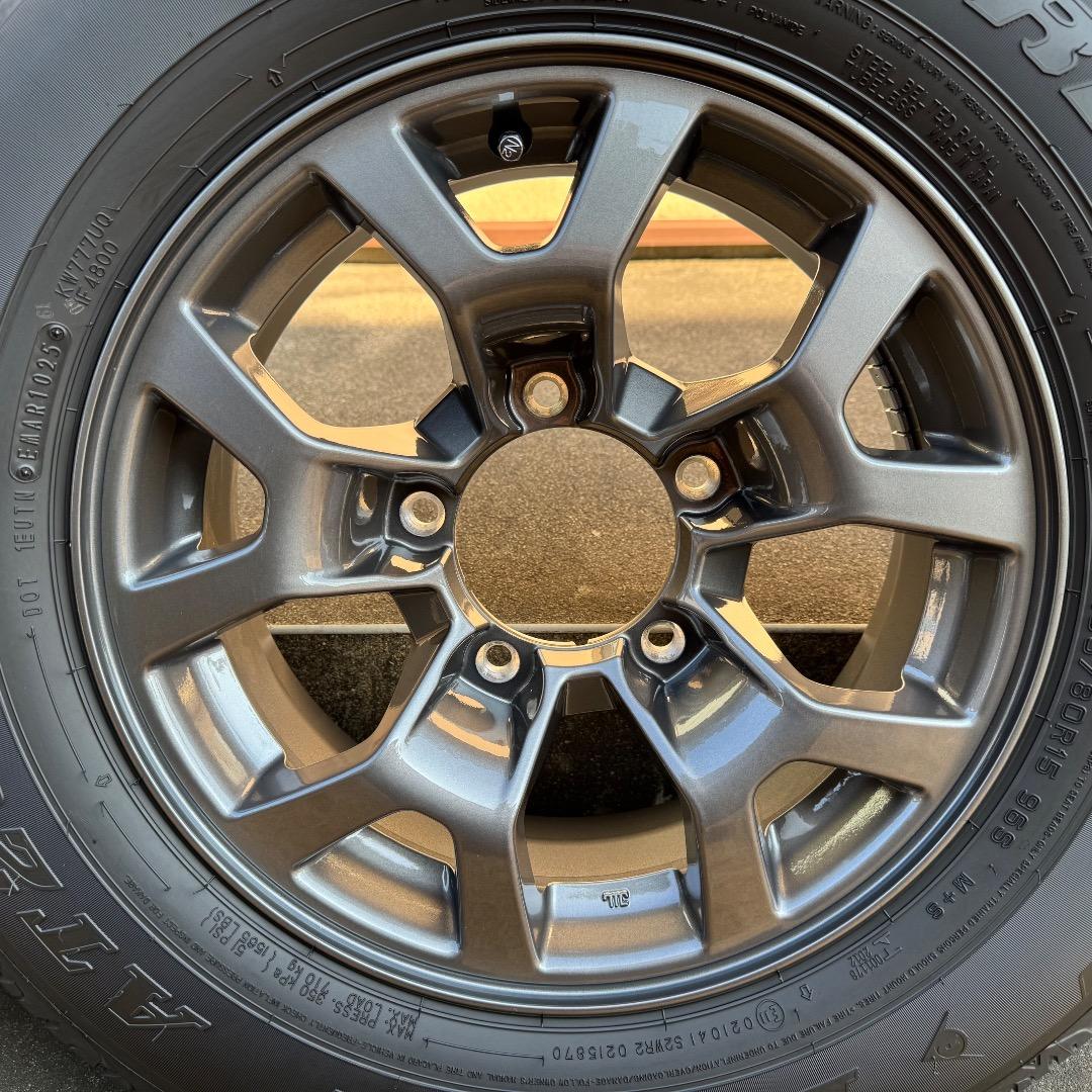 （送料込み）ジムニーシエラ JB74 新車外し ホイール＆タイヤ 2025年製