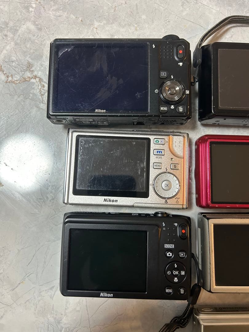 コンパクトデジカメ7台まとめ売り（ジャンク品）
