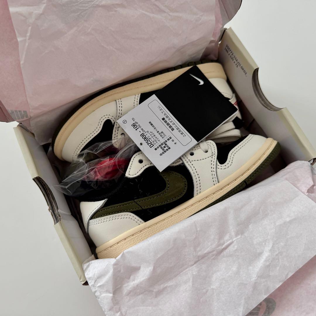 新品　NIKE JORDAN 1 LOW TRAVIS SCOTT 15cm