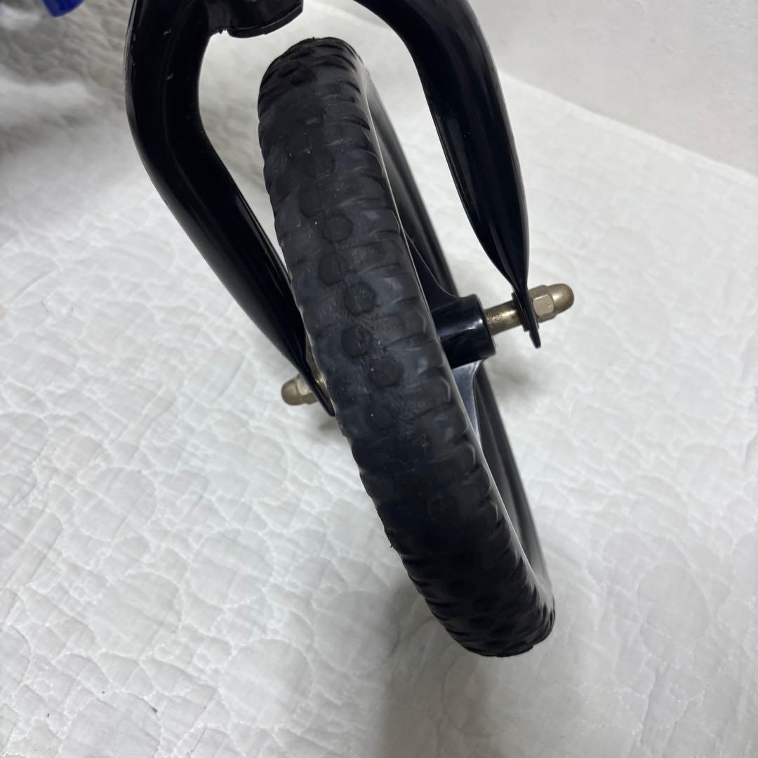 【日本正規品】STRIDER ストライダースポーツ 12 インチ ブルー　青