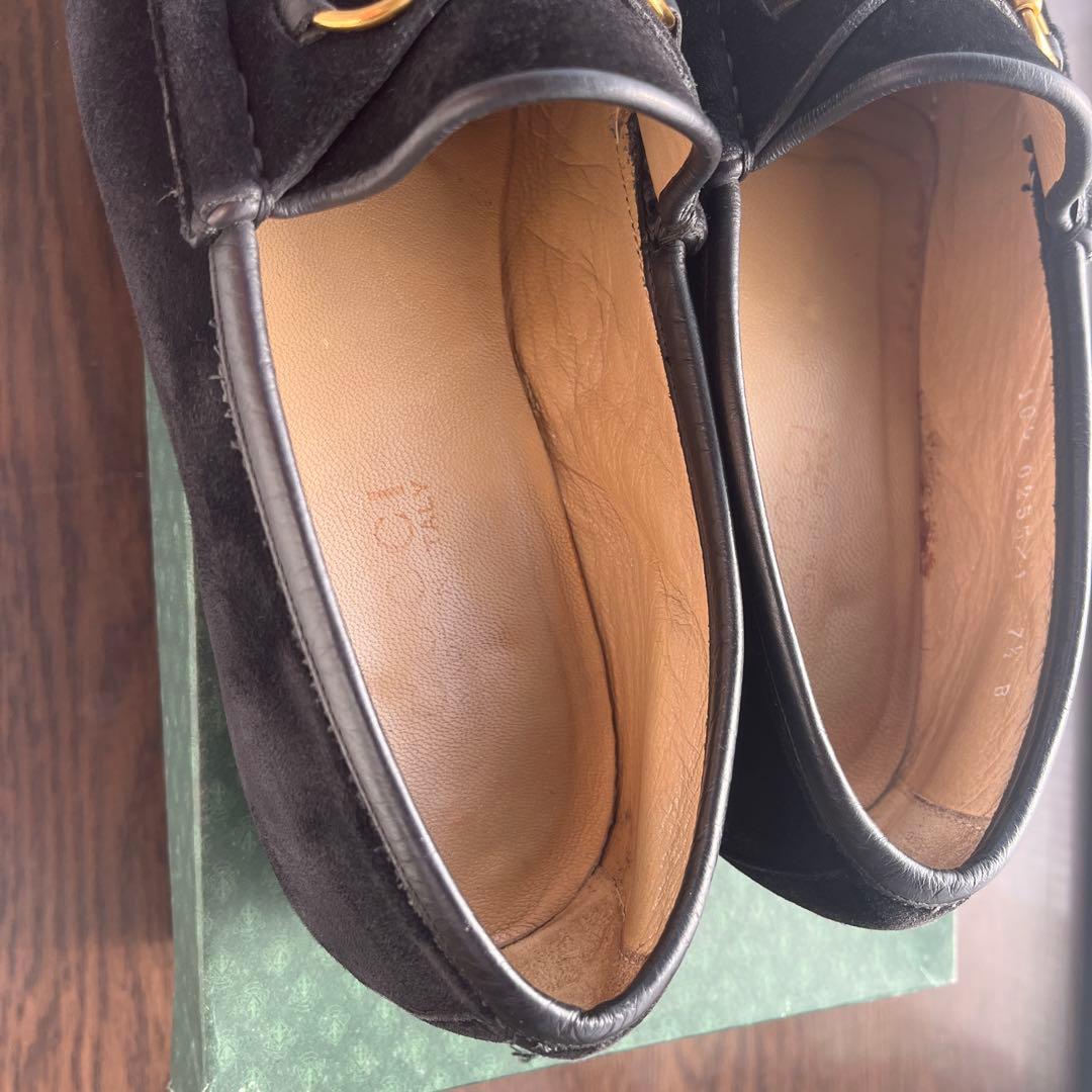 GUCCI ブラックスエード ローファー