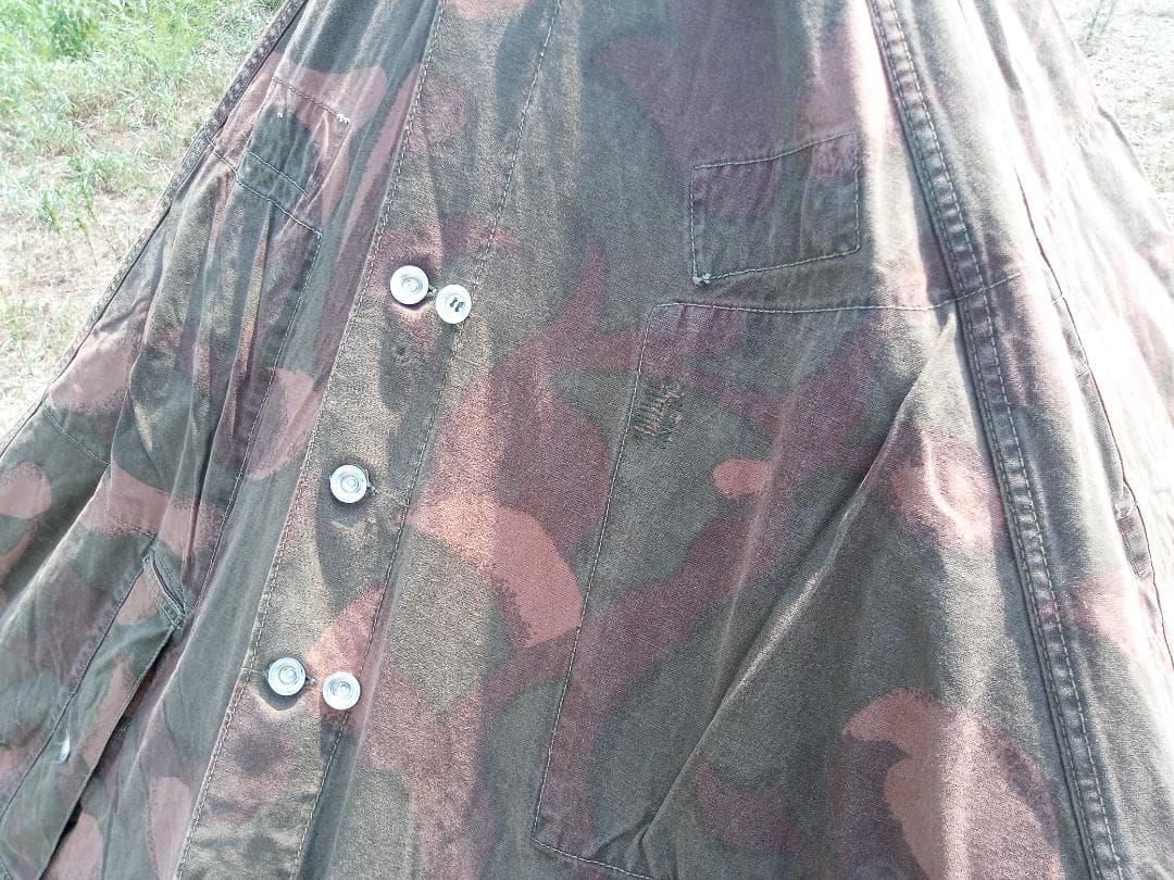 【希少】ハンガリー軍　テントシート2枚組　ハリケーン迷彩　軍幕テント