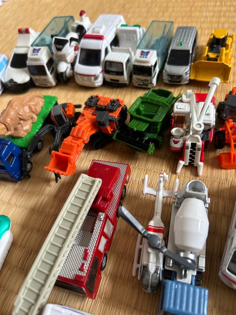 トミカ　77台セット　まとめ売り